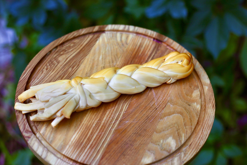 Сыр Чечил копч м.д.ж. в сухом веществе 40%