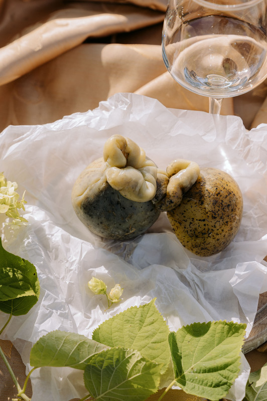 Сыр полутвердый «Матрешка с мятой» с м.д.ж. в сухом веществе 50%