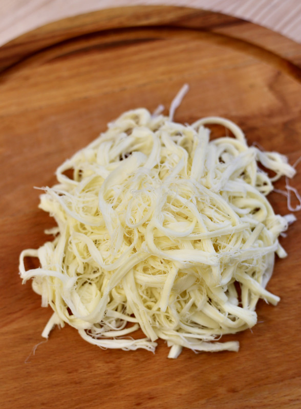 Сыр Чечил м.д.ж. в сухом веществе 40% 200г