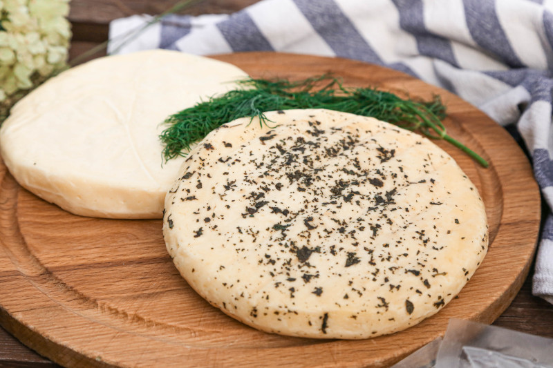 Сыр «Халуми с мятой» м.д.ж. в сухом веществе 50%