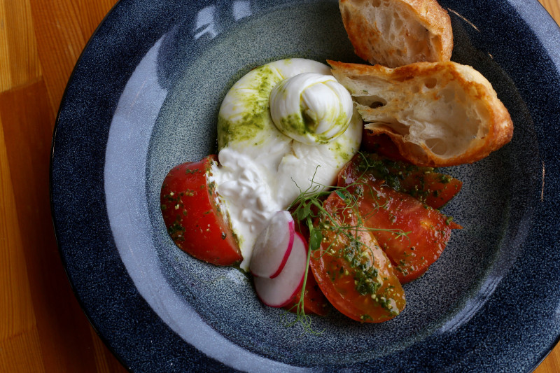 Сыр мягкий Буратта массовая доля жира 55%