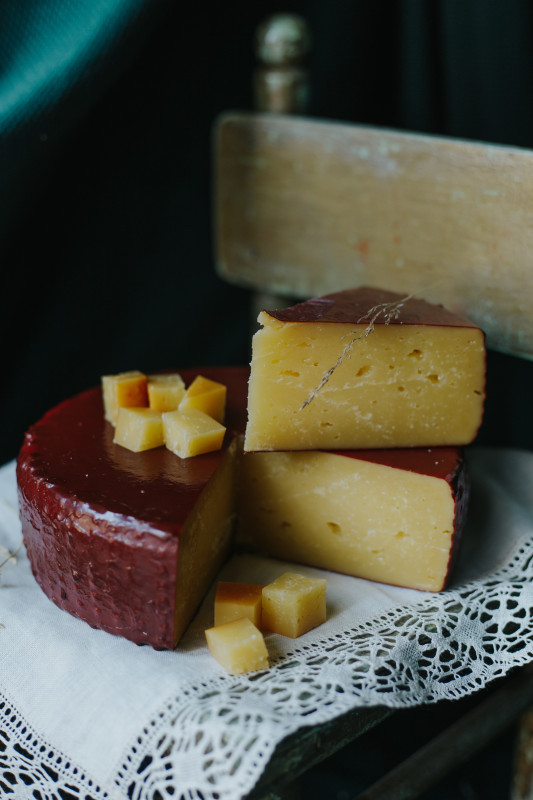 Сыр твердый «Принц Георг» м.д.ж. в сухом веществе 50%